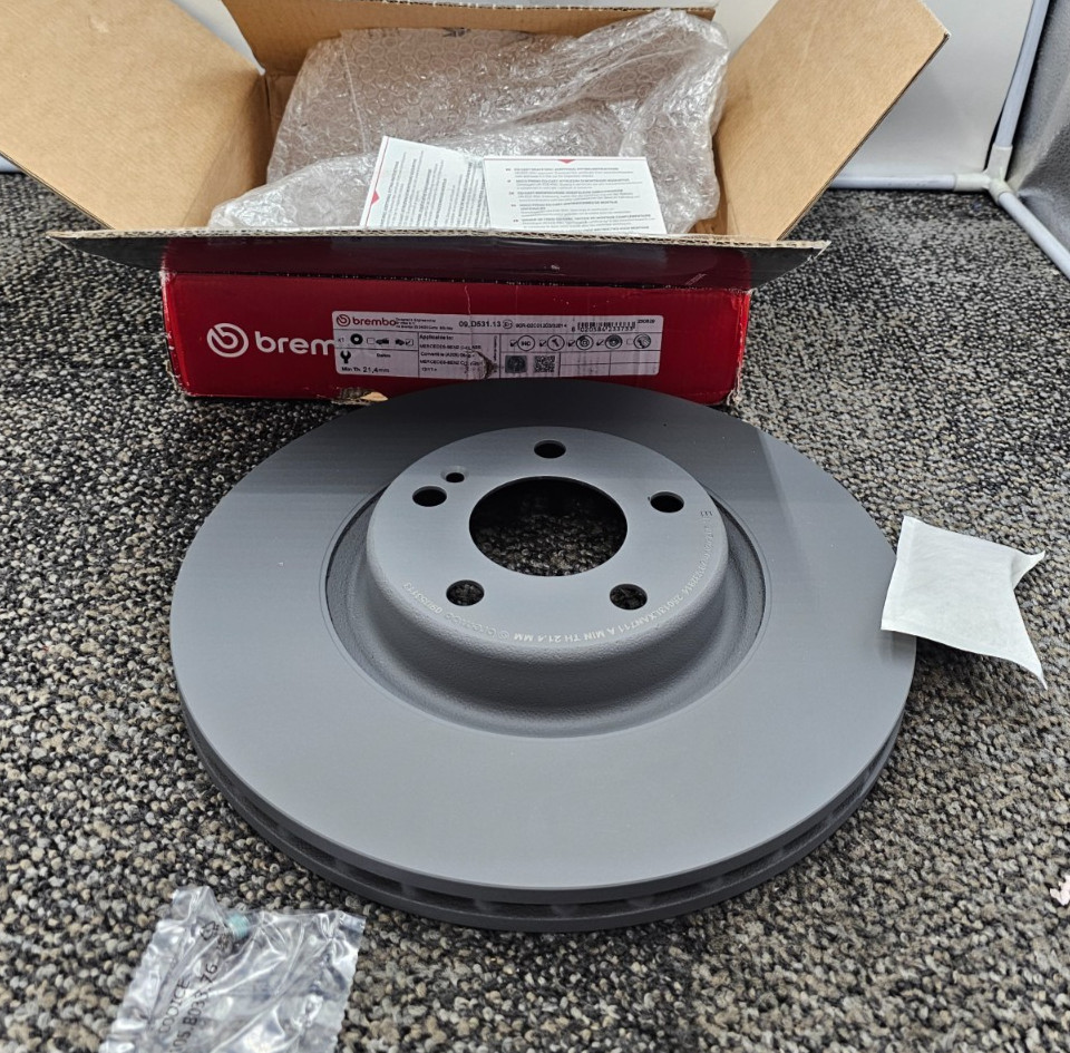 Brembo 09.D531.13 Rear Brake Disc Rotor For 17-22 C43 AMG/2016 C450 AMG Co-Cast