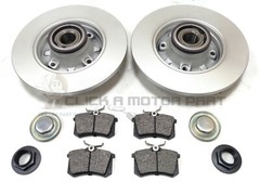 CITROEN C4 HDI VTS 04-10 REAR 2 BRAKE DISCS AND PADS & WHEEL BEARINGS ABS RINGS