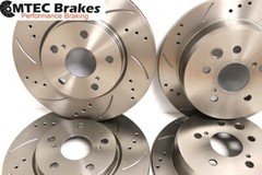 Volkswagen Passat 1.9 Tdi 05-08 Front Rear Brake Discs & Brake Pads