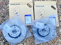 Volvo Front Brake Discs (Pair) S60 V60 V90 XC60 332mm 17″ Genuine New 31665446