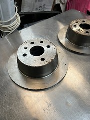 Vauxhall / Opel Astra F Rear Brake Discs (Pair) D761 – New Old Stock NOS