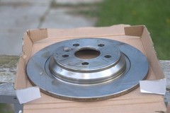 Volvo S60, V60, S60, XC70, V70, S80 Solid Rear Brake Rotor 302 mm (11.89 inch) 3