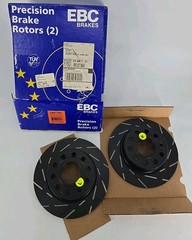 EBC Brakes USR1283 Slotted rotors feature a narrow slot to eliminate wind noise.