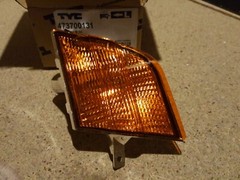 NISSAN MICRA 2003-2005 PASSENGER LH FRONT INDICATOR LAMP UNIT TYC 18A402012B